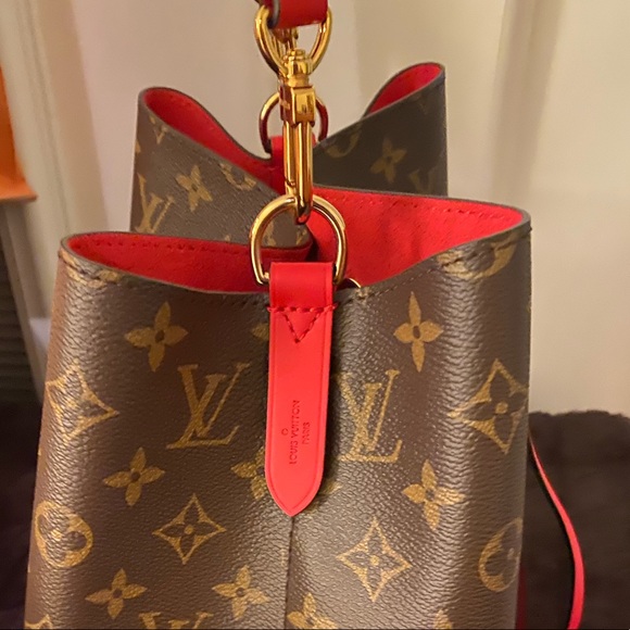 Louis Vuitton Neo Noe MM - Picture 4 of 9
